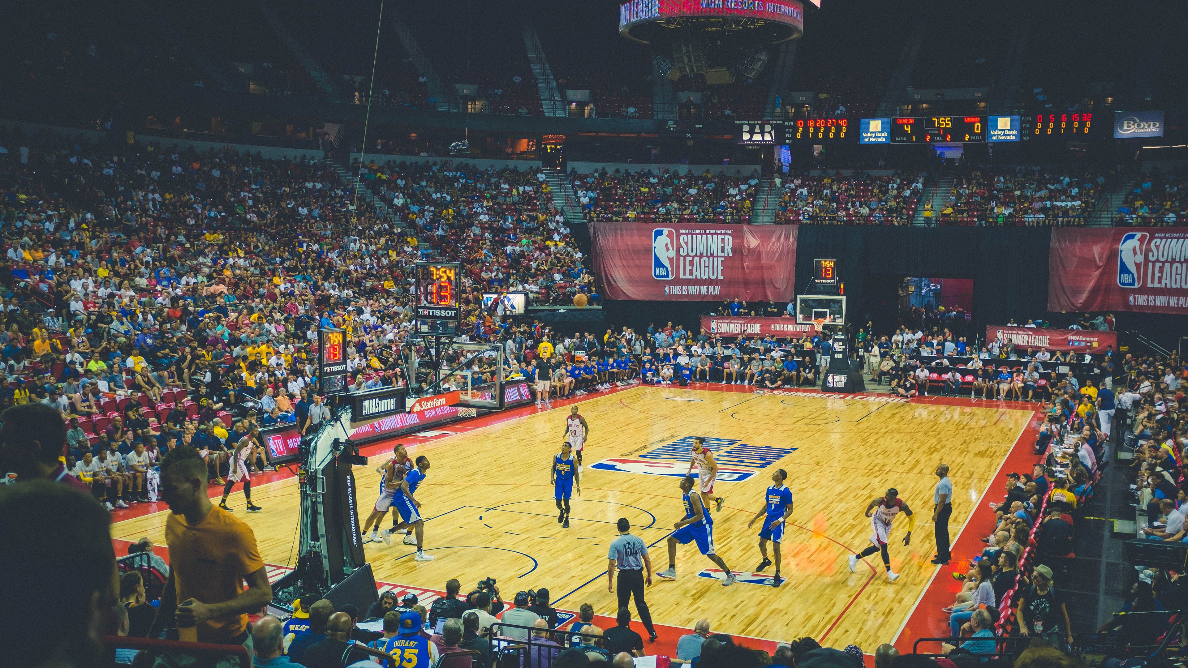 体育新闻中心发布体育短视频创作者扶持政策，创意体育短视频